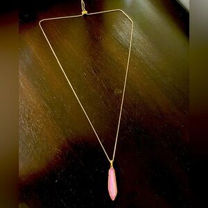 Beautiful rose gold and lavender mother-of-pearl pendant from Kendra Scott